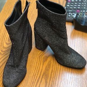 Size 7-1/2 ankle boots by Jessica Simpson